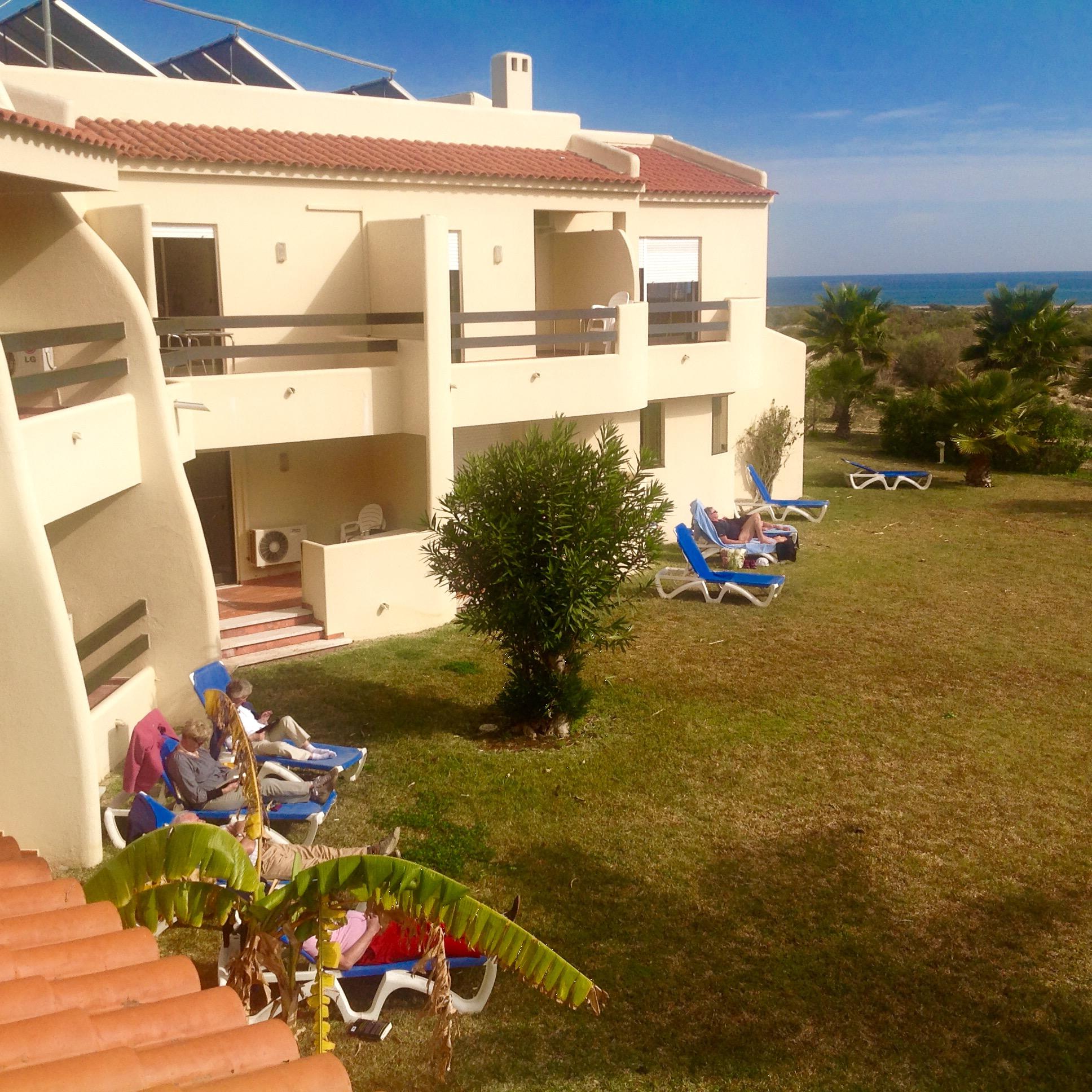Praia Da Lota Resort - Beachfront Hotel Manta Rota Luaran gambar